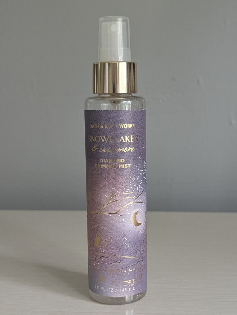 Bath & Body Works Snowflakes And Cashmere Diamond Shimmer Mist
